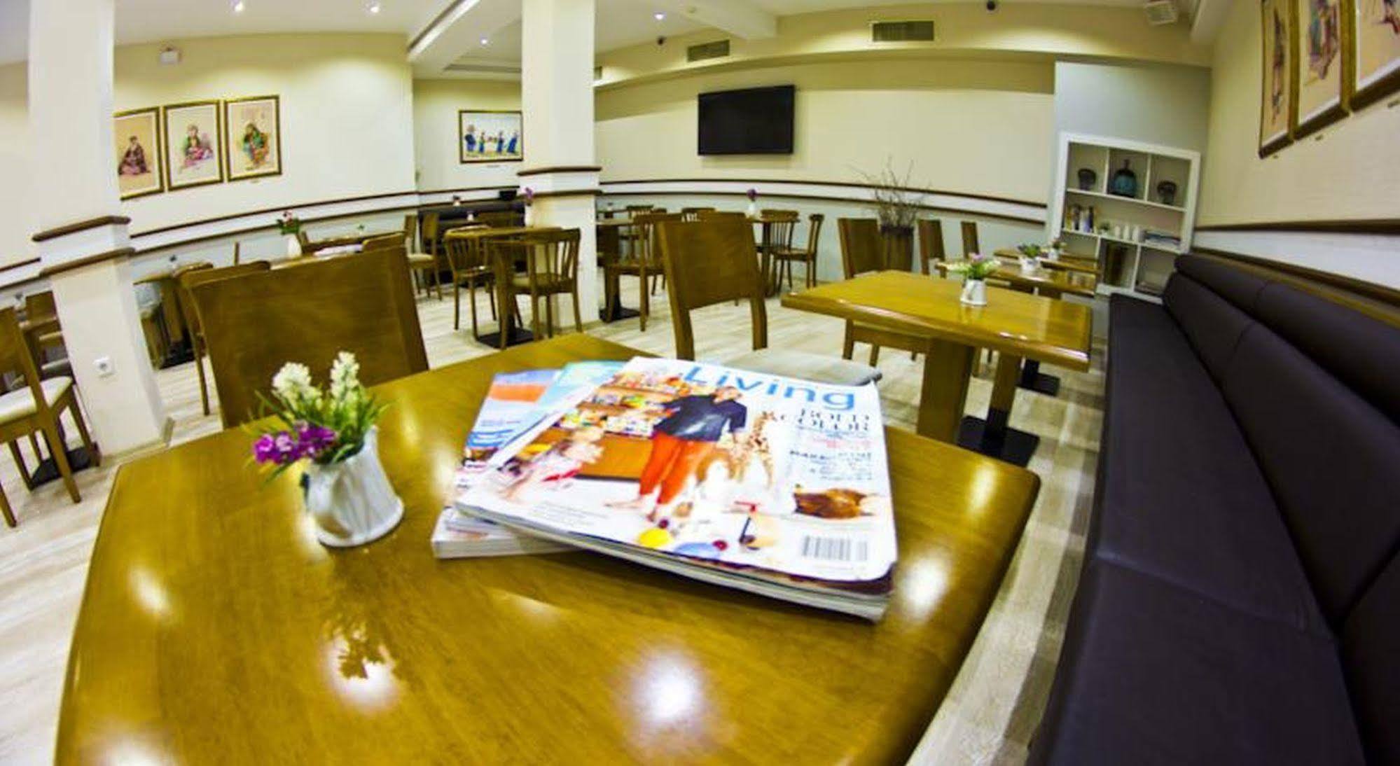Ilkay Hotel Istanbul Exterior foto