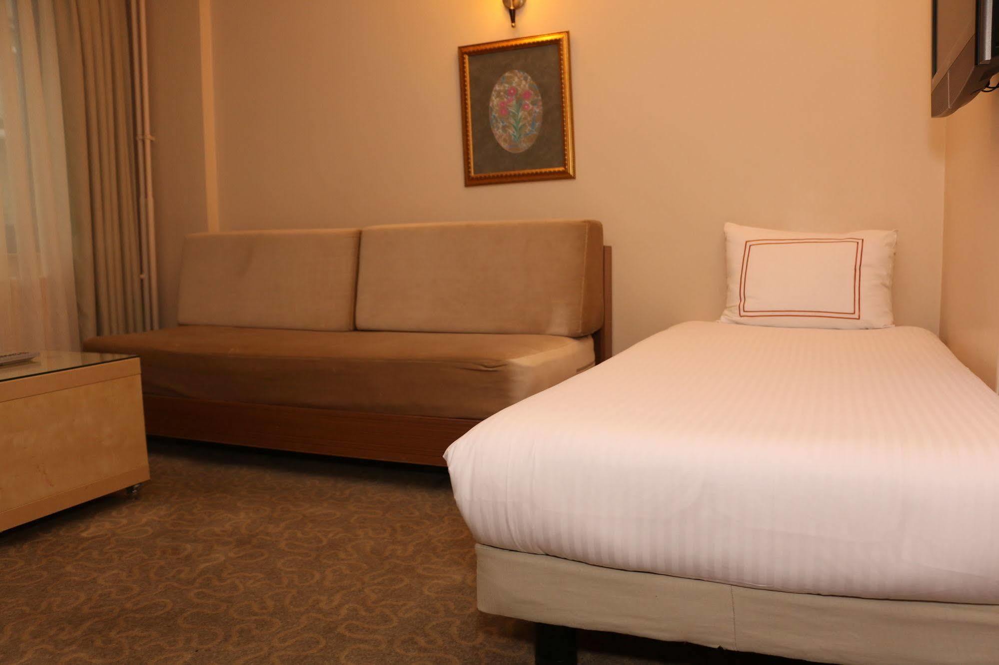 Ilkay Hotel Istanbul Exterior foto